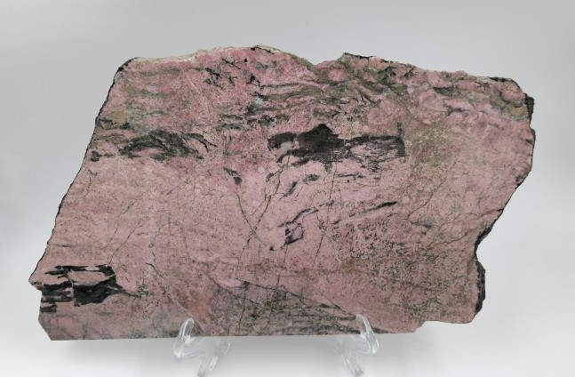 Родонит пластина полированная