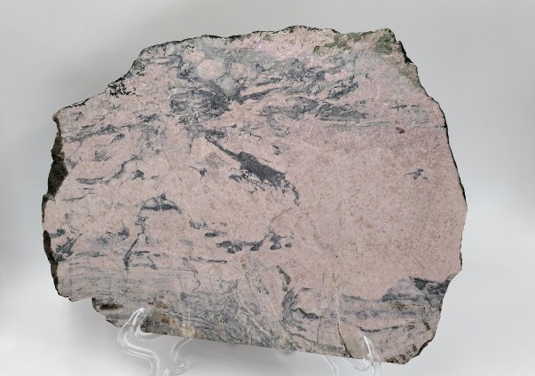 Родонит пластина полированная