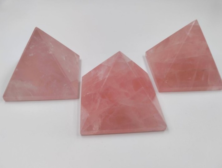 Розовый кварц