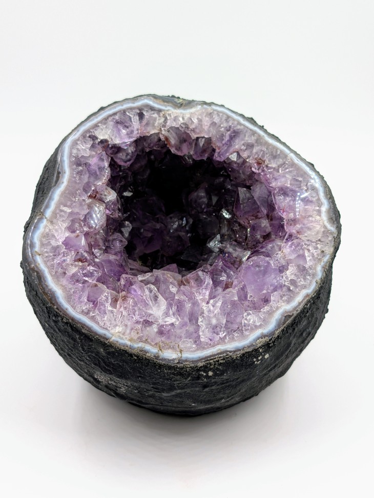 Аметист жеода