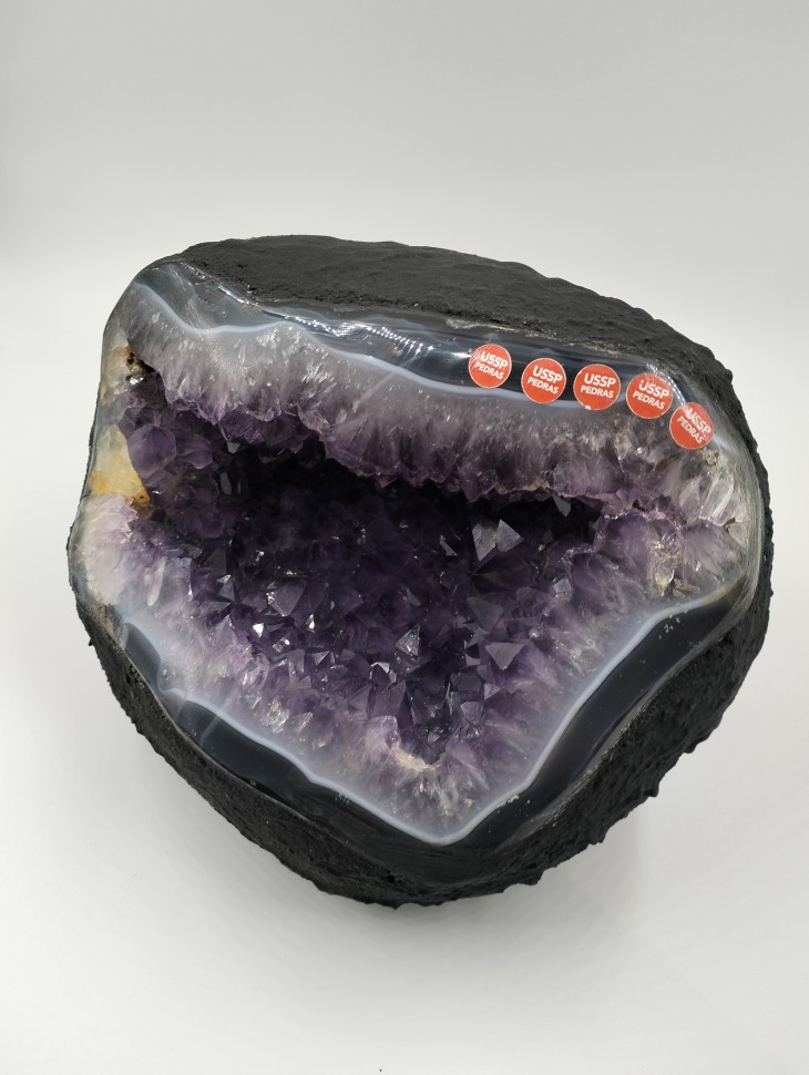 Аметист жеода