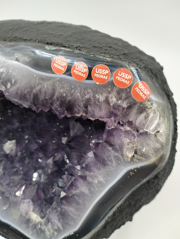 Аметист жеода