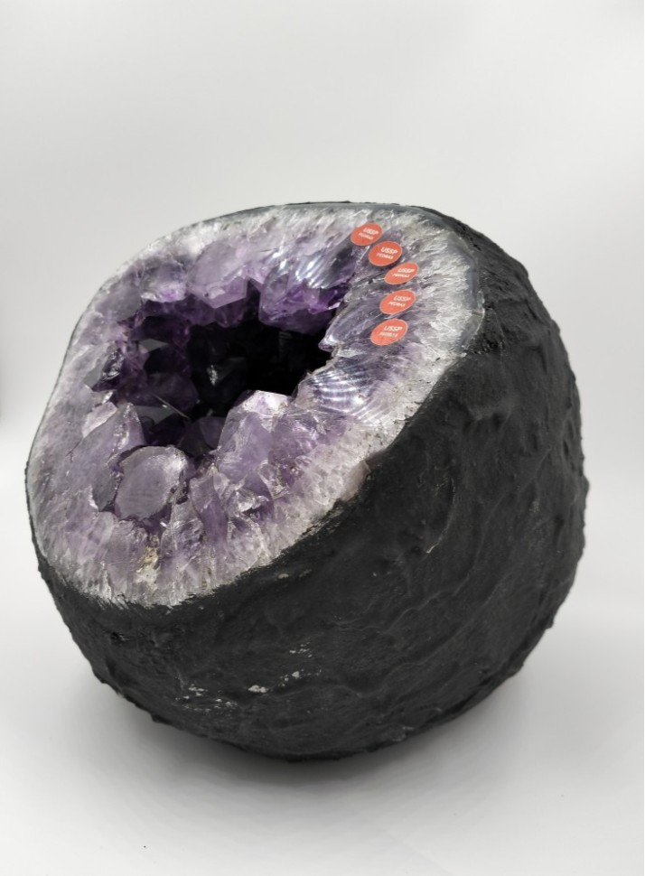 Аметист жеода