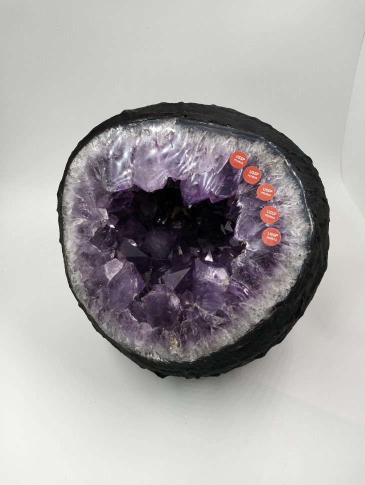 Аметист жеода