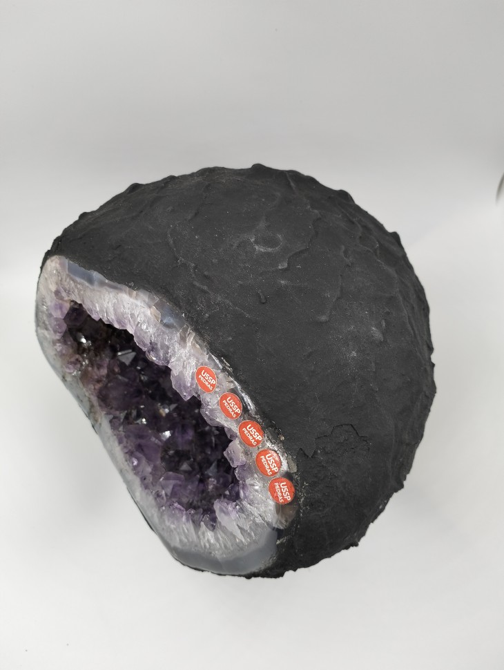 Аметист жеода