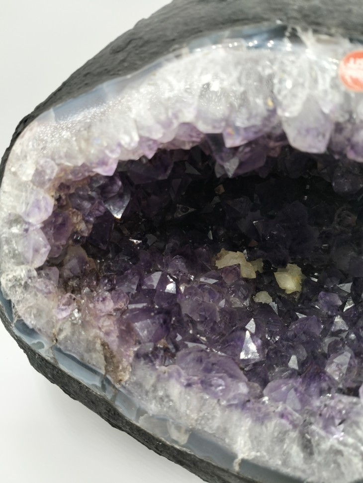 Аметист жеода