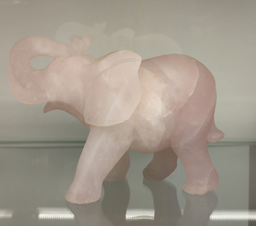 Слон-розовый кварц