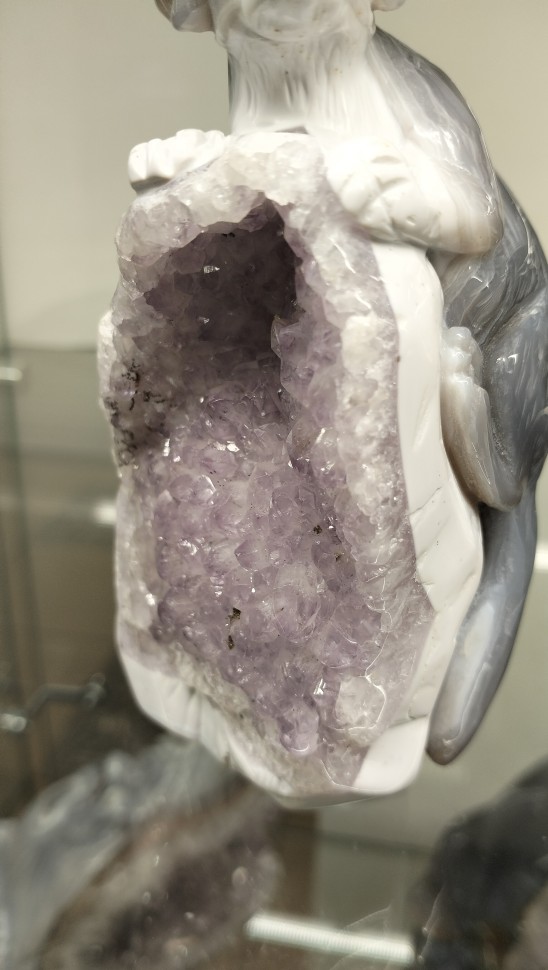 Собака-агат с друзой аметиста