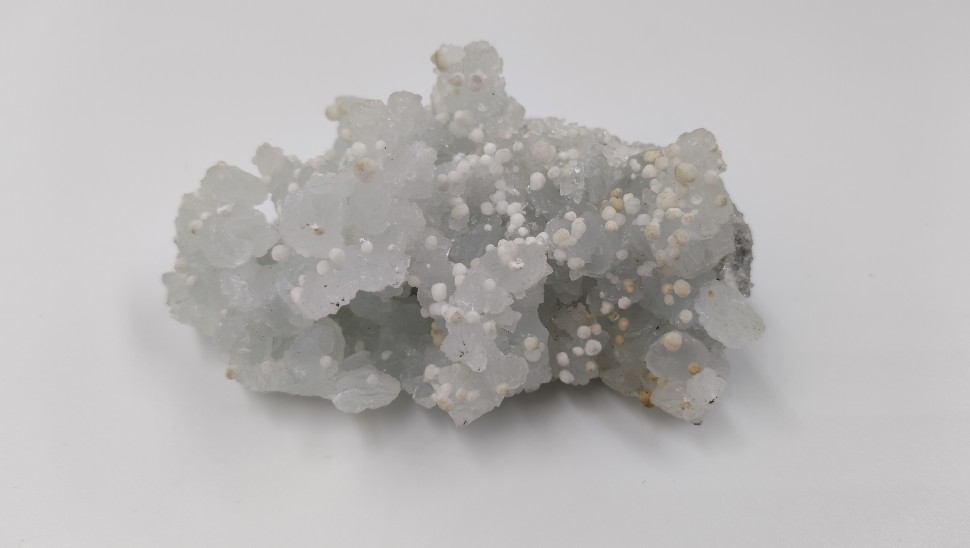 Апофиллит со сколецитом