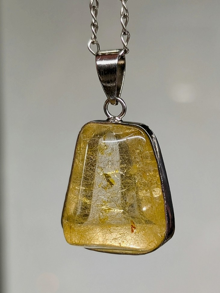 Рутиловый кварц