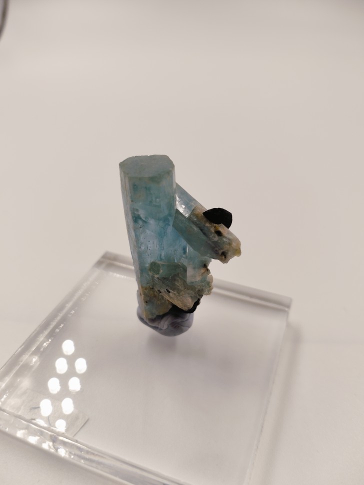 Аквамарин с турмалином