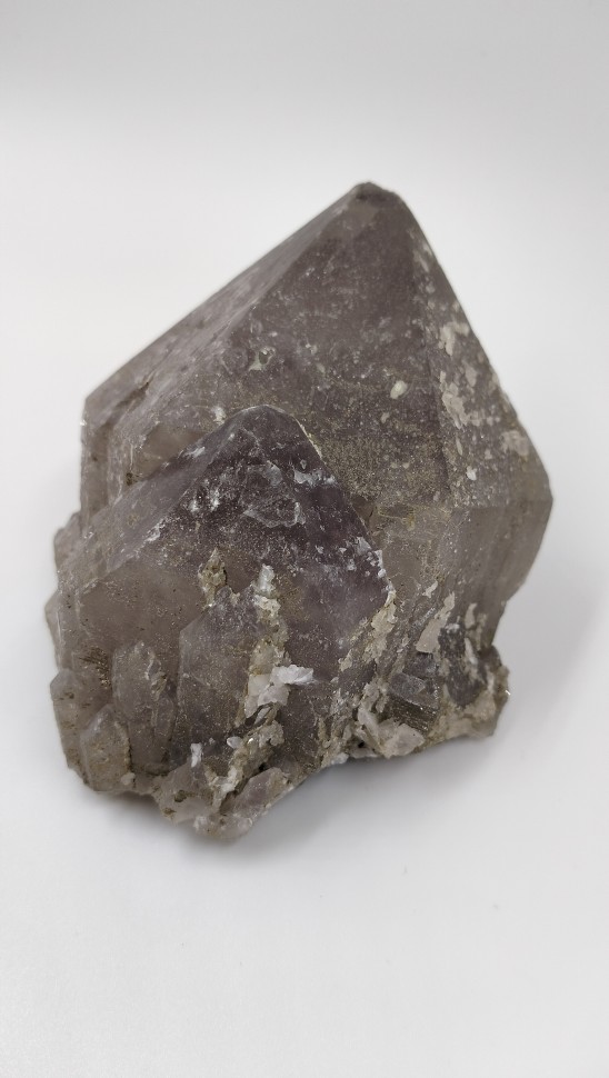 Аметист кристалл