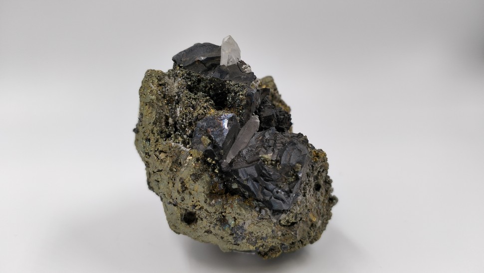 Халькопирит, галенит, кварц