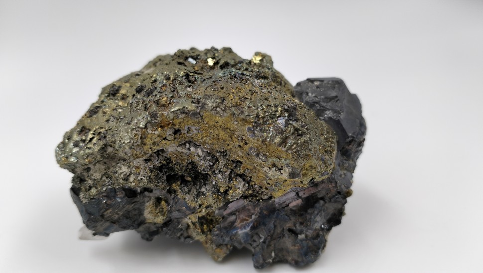 Халькопирит, галенит, кварц