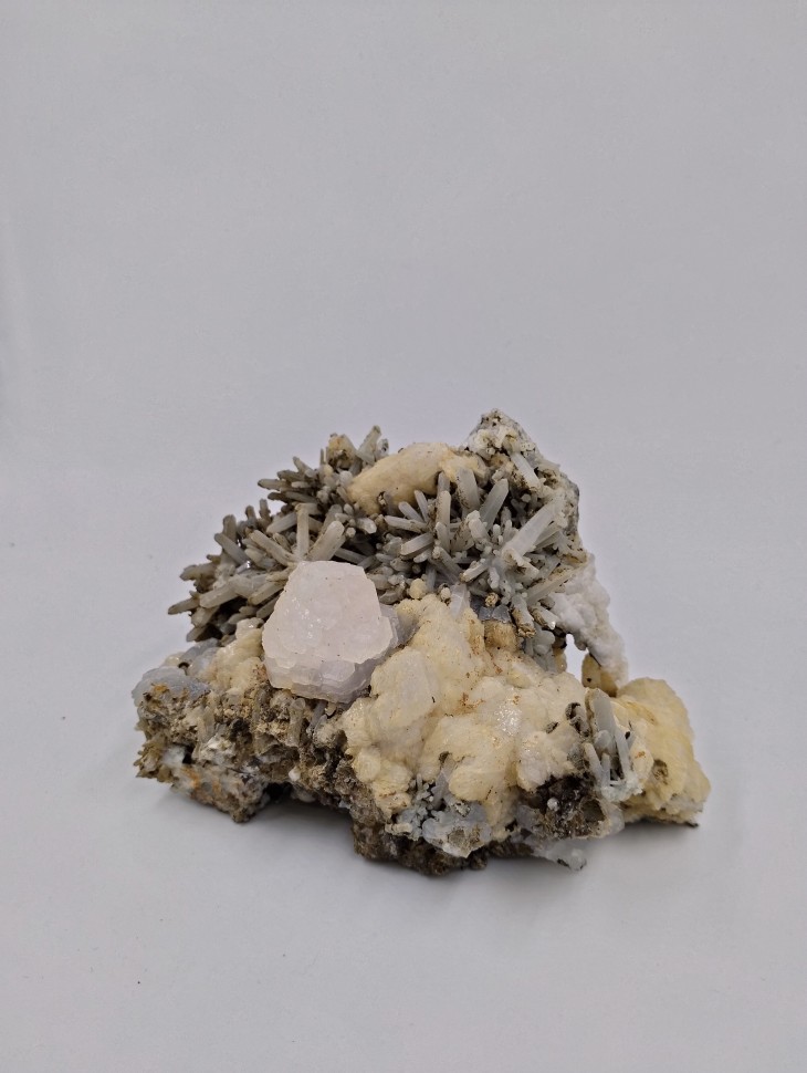 Кварц с кальцитом